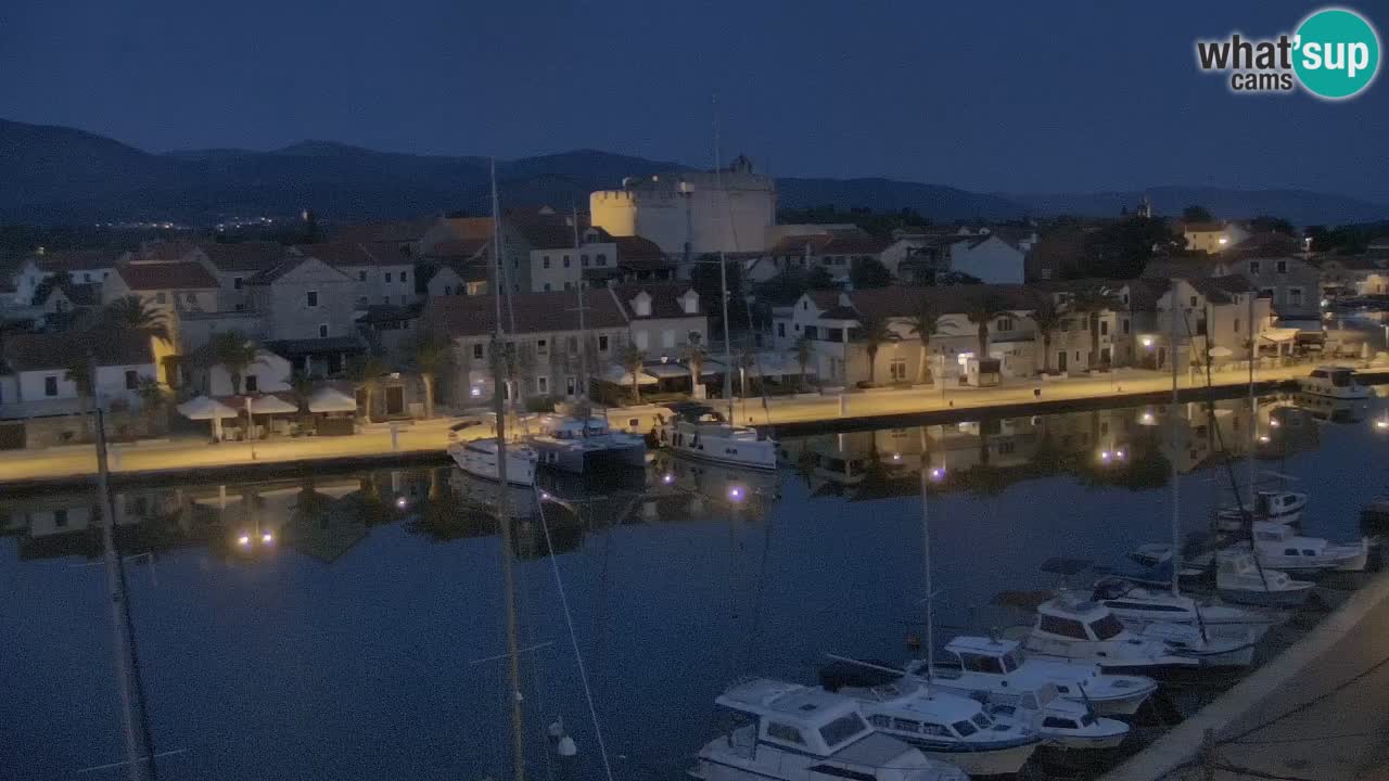 Kamera Hvar Vrboska marina | | Dalmacija