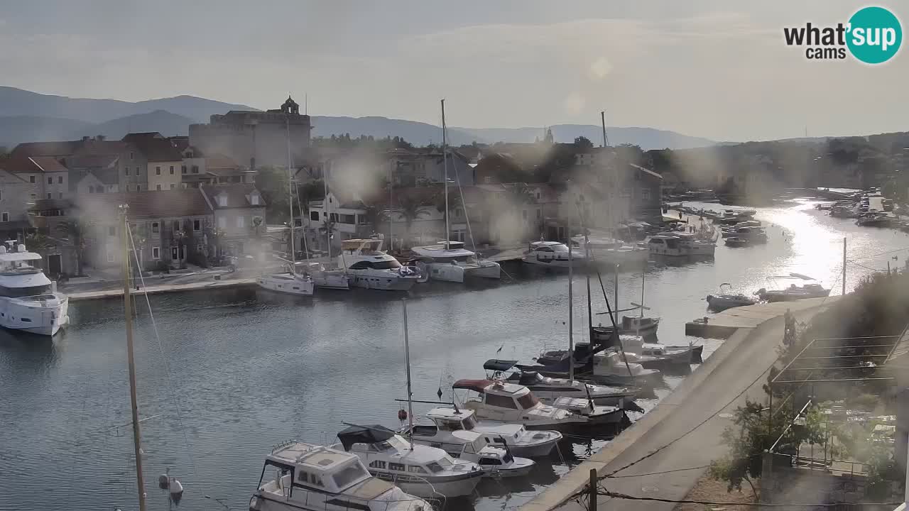 Kamera Hvar Vrboska marina | | Dalmacija