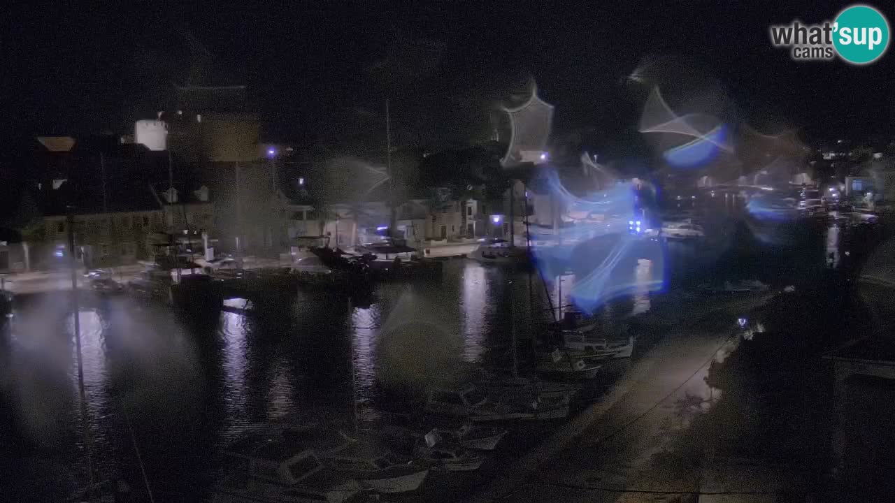 Camera Hvar Vrboska marina | isla de Hvar | Dalmacia