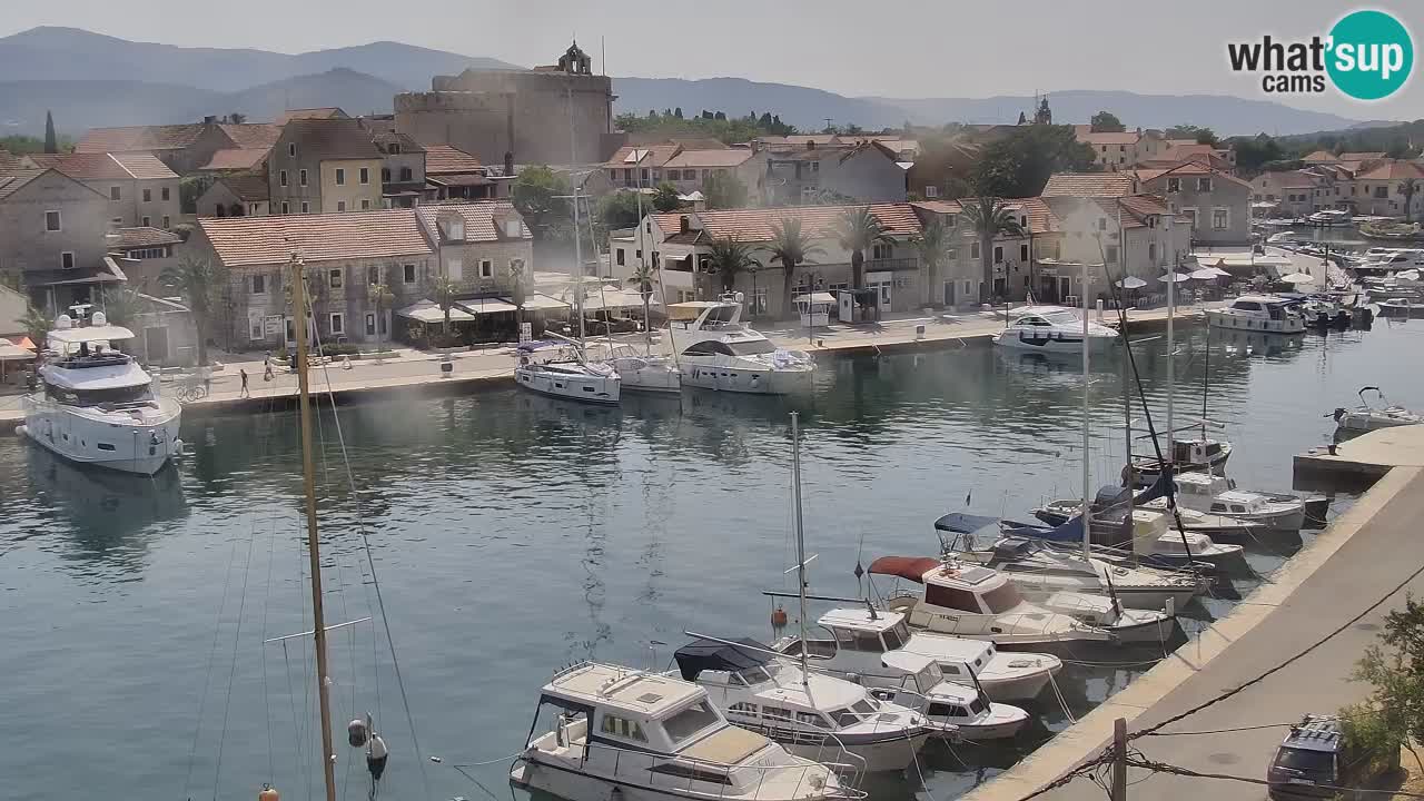 Kamera Hvar Vrboska marina | | Dalmacija