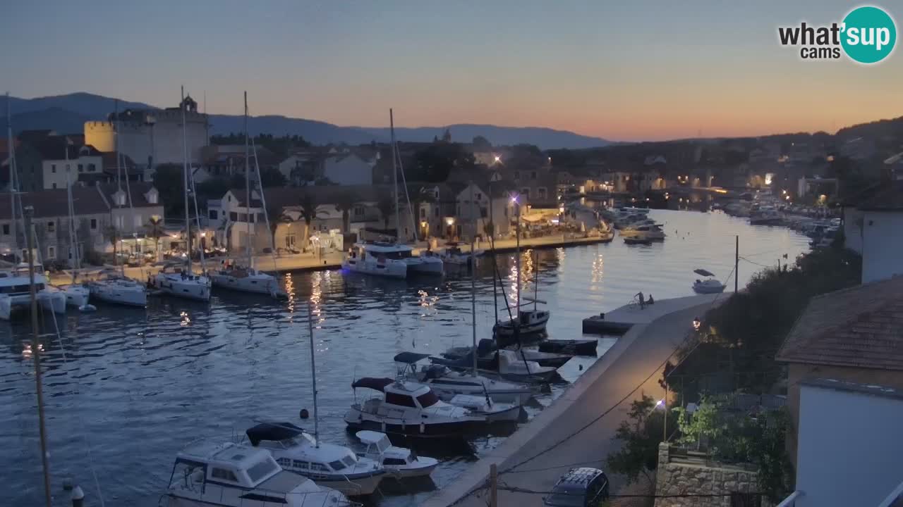 Kamera Hvar Vrboska marina | | Dalmacija