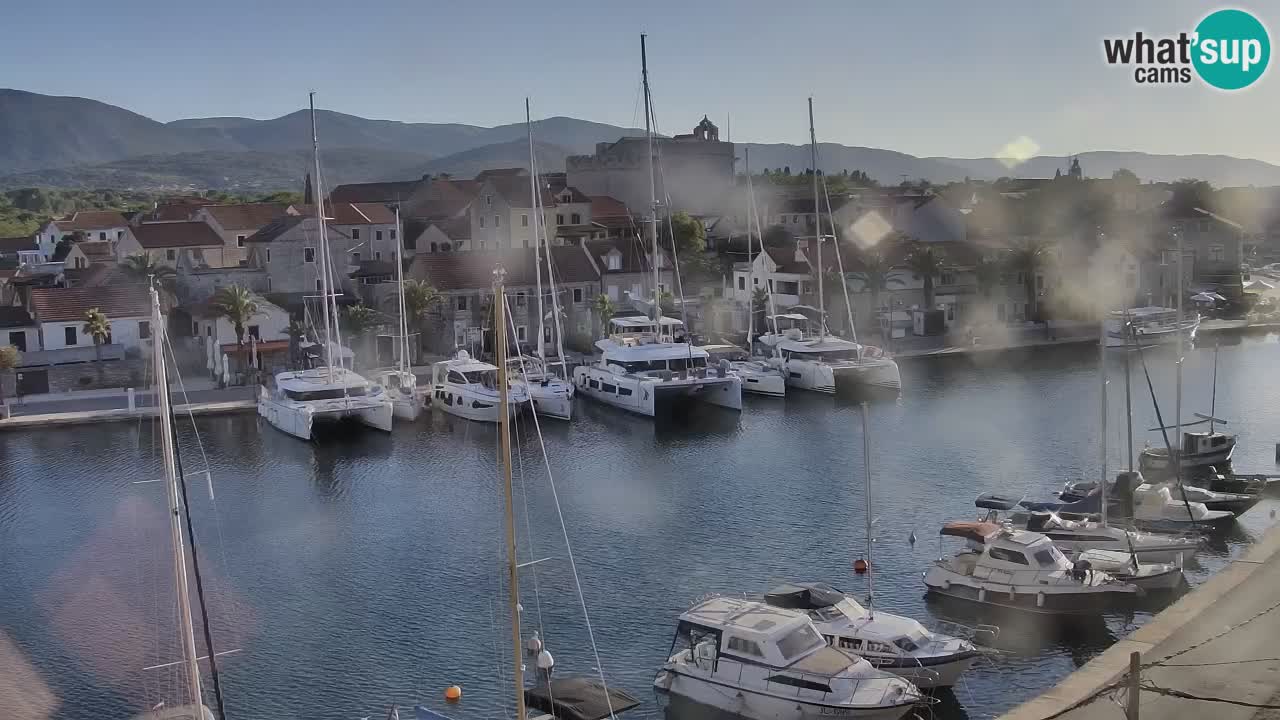 Kamera Hvar Vrboska marina | | Dalmacija