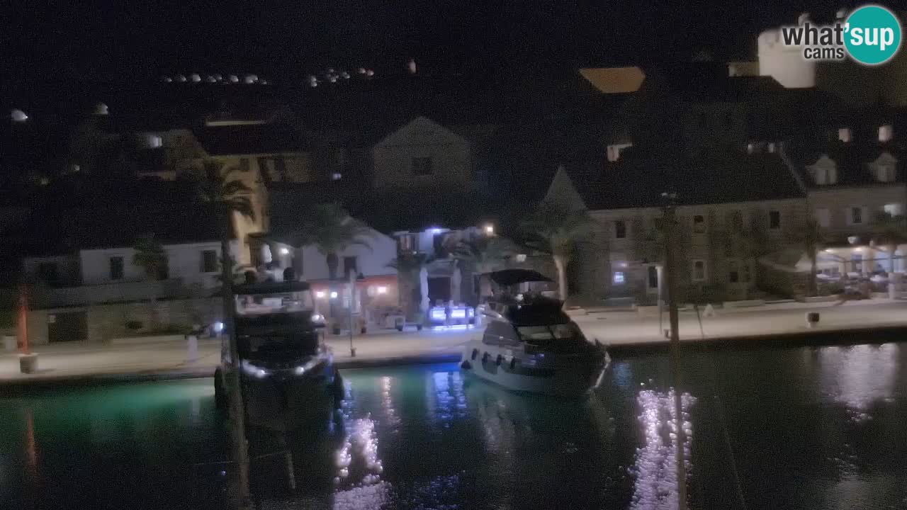 Camera Hvar Vrboska marina | isla de Hvar | Dalmacia