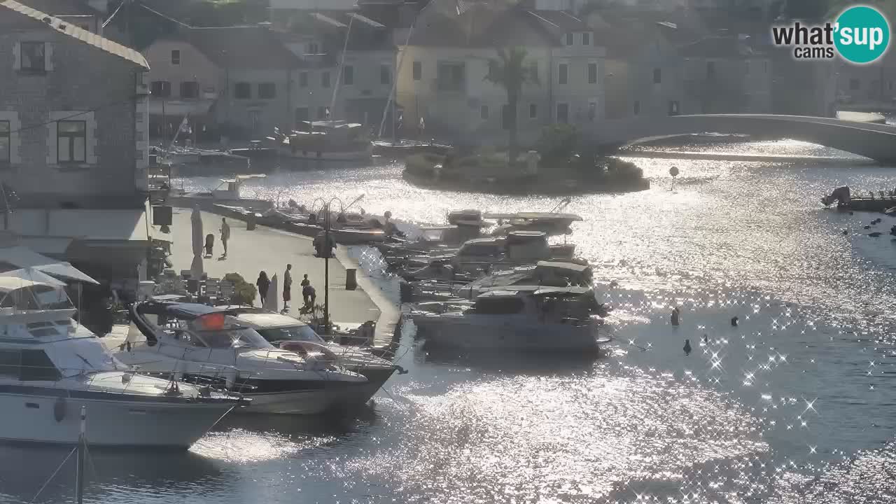 Kamera Hvar Vrboska marina | | Dalmacija