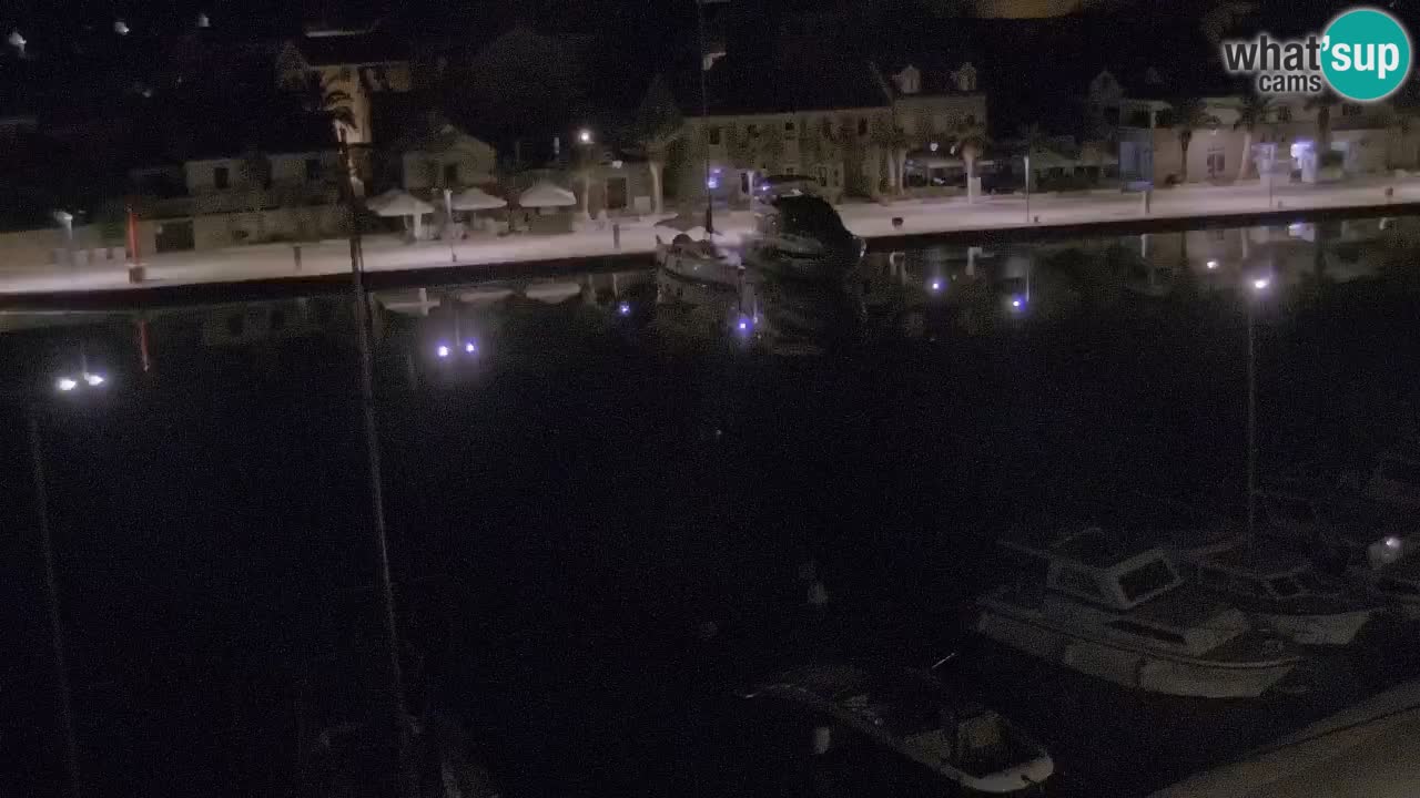 Camera Hvar Vrboska marina | isla de Hvar | Dalmacia