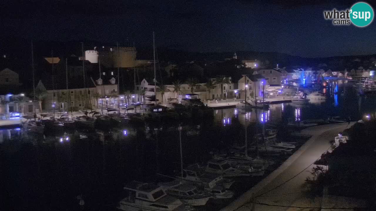 Kamera Hvar Vrboska marina | | Dalmacija