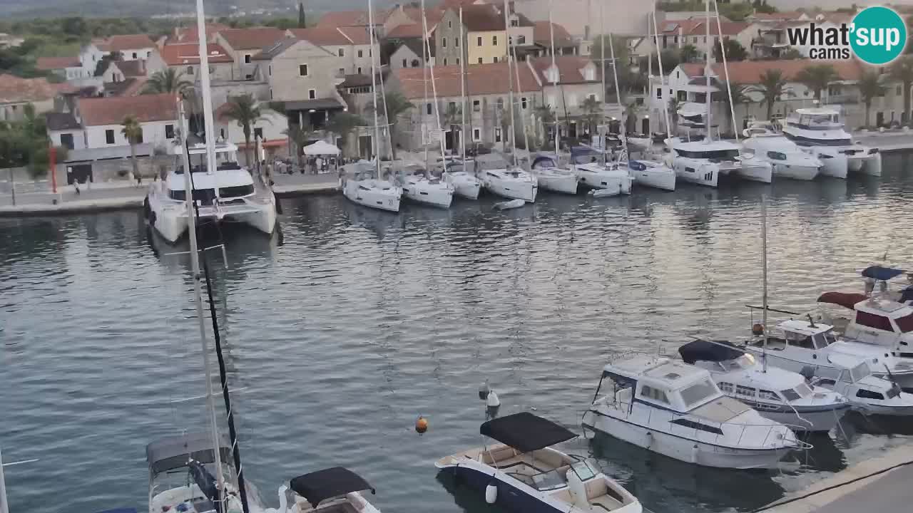 Web kamera Hvar Vrboska marina | otok Hvar | Dalmacija