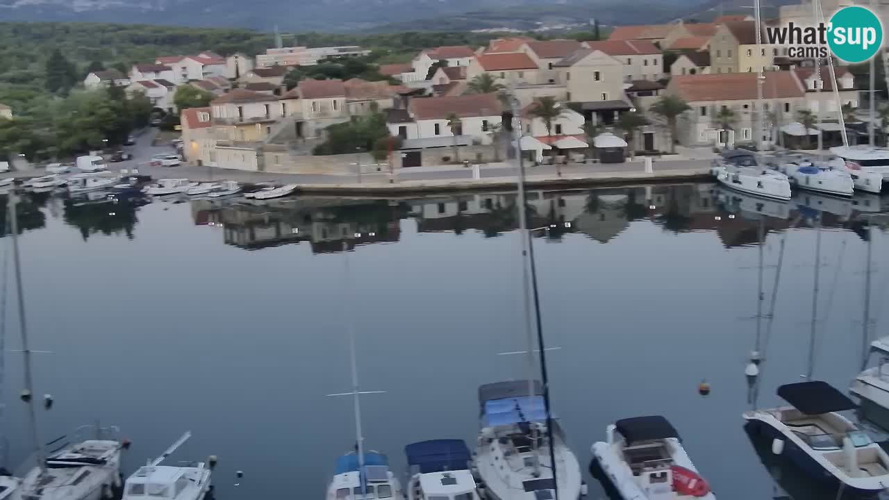 Kamera Hvar Vrboska marina | | Dalmacija