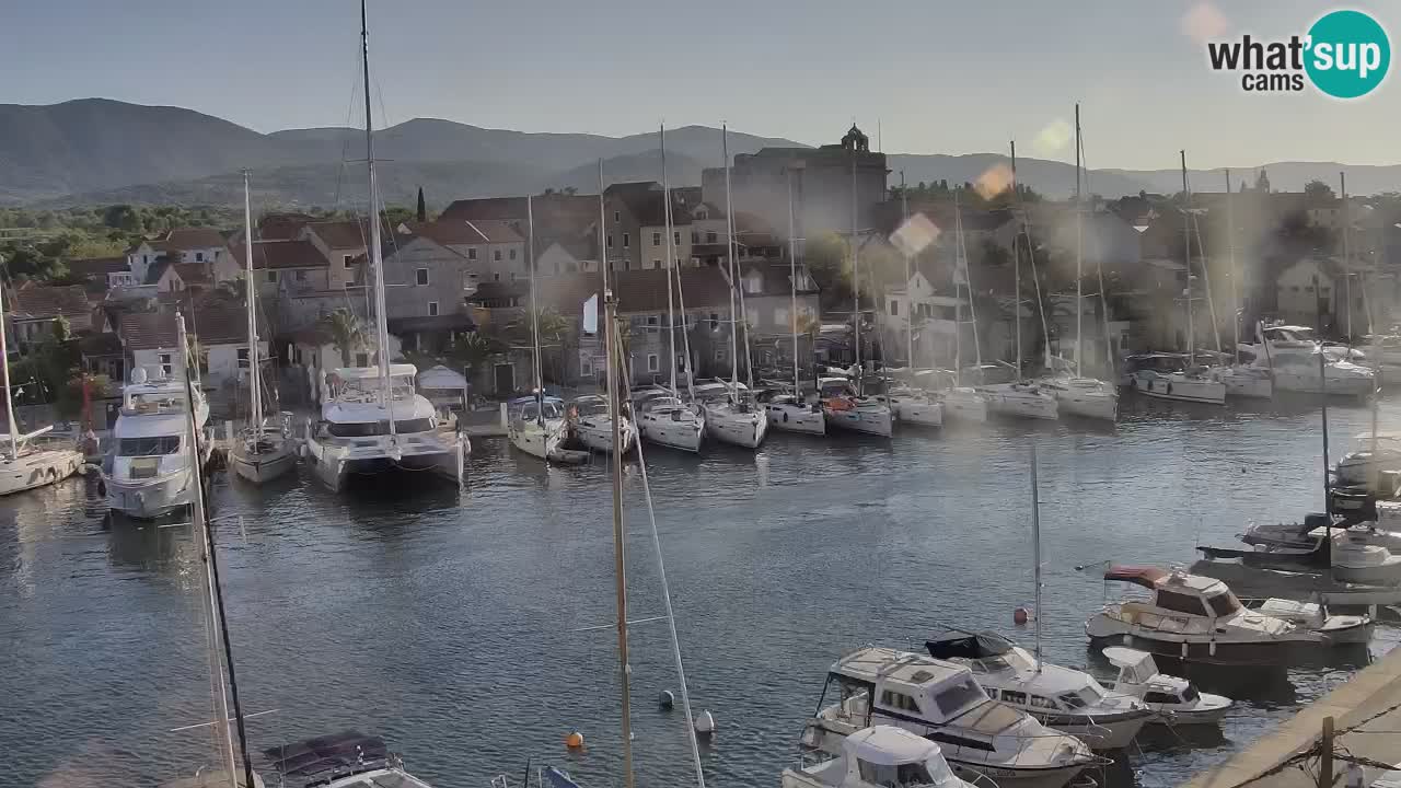 Web kamera Hvar Vrboska marina | otok Hvar | Dalmacija