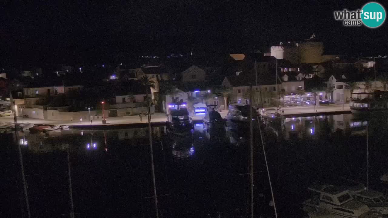 Camera Hvar Vrboska marina | isla de Hvar | Dalmacia