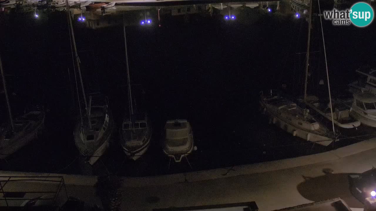 Kamera Hvar Vrboska marina | | Dalmacija