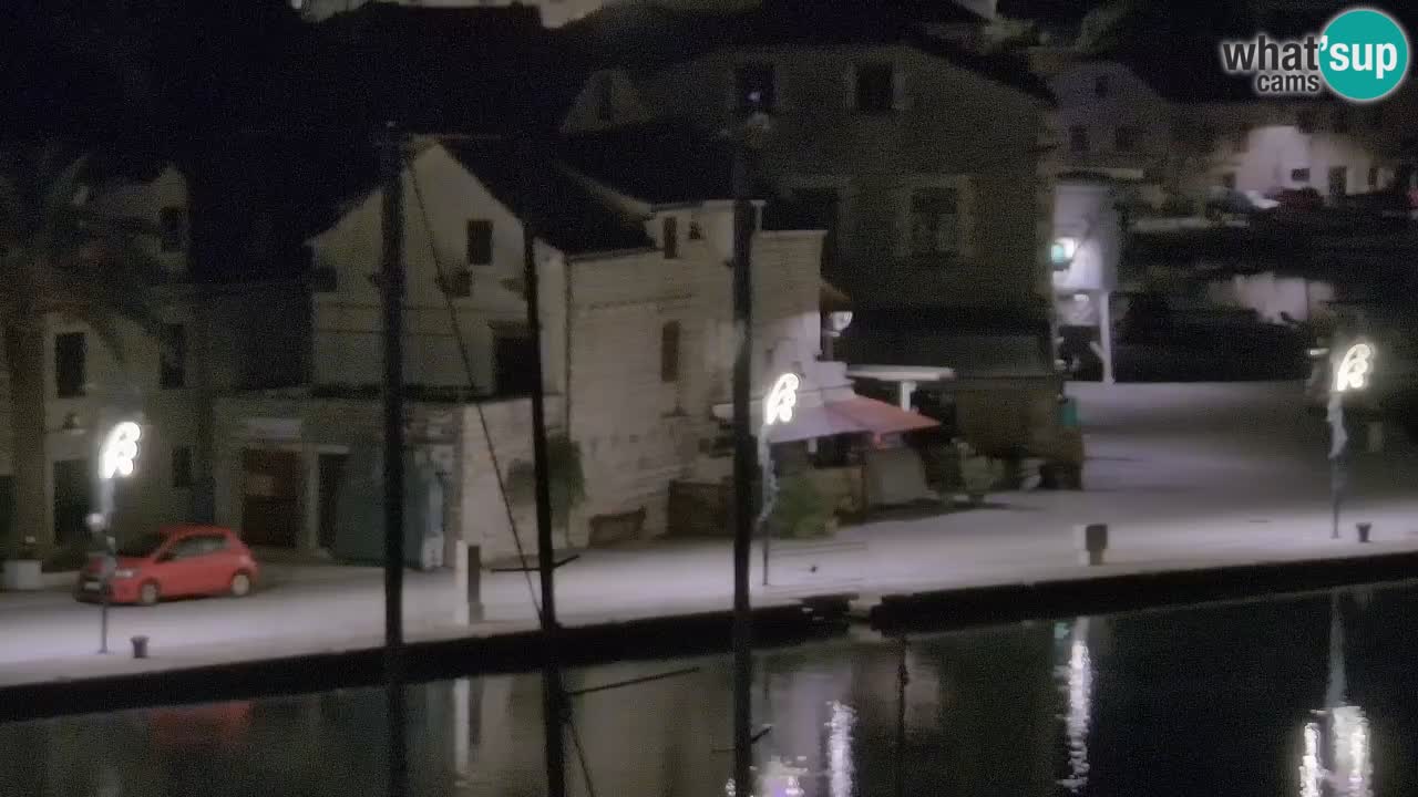 Kamera Hvar Vrboska marina | | Dalmacija