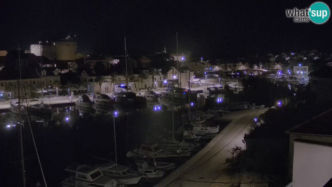 Camera Hvar Vrboska marina | isla de Hvar | Dalmacia