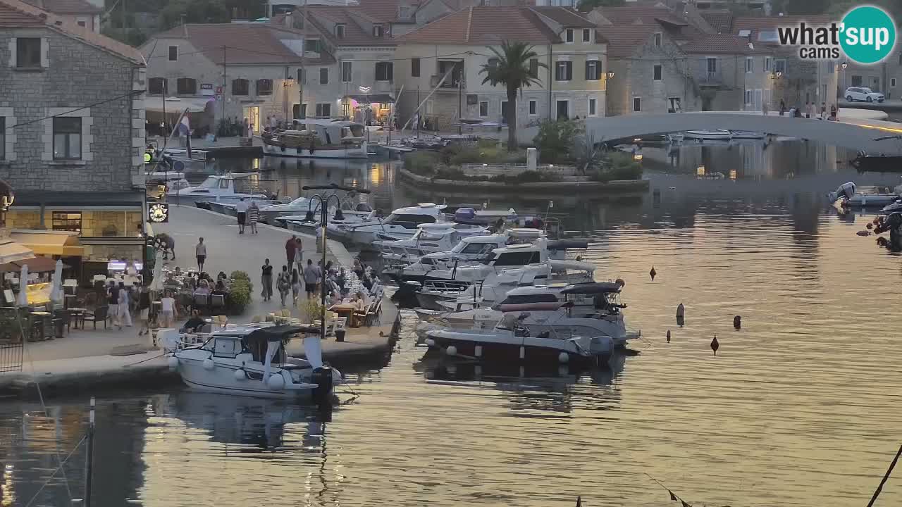 Camera Hvar Vrboska marina | isla de Hvar | Dalmacia