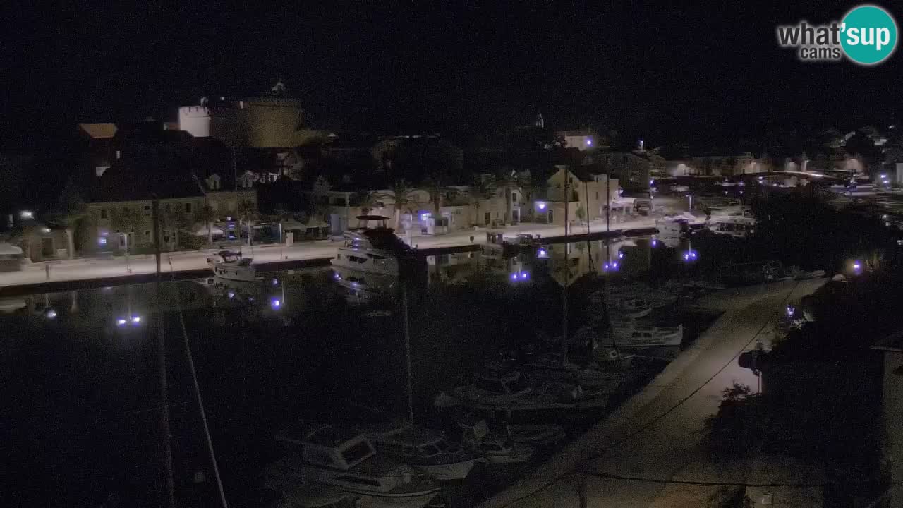 Kamera Hvar Vrboska marina | | Dalmacija