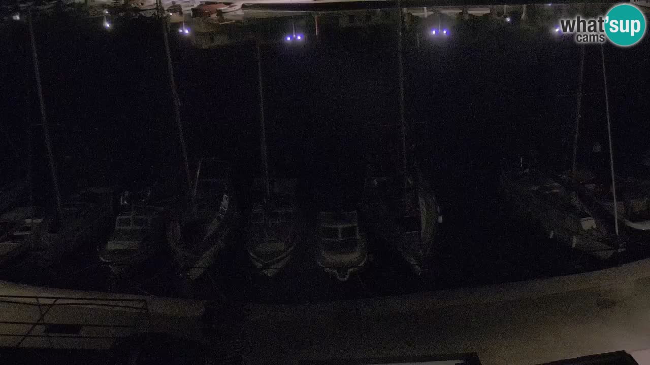 Kamera Hvar Vrboska marina | | Dalmacija