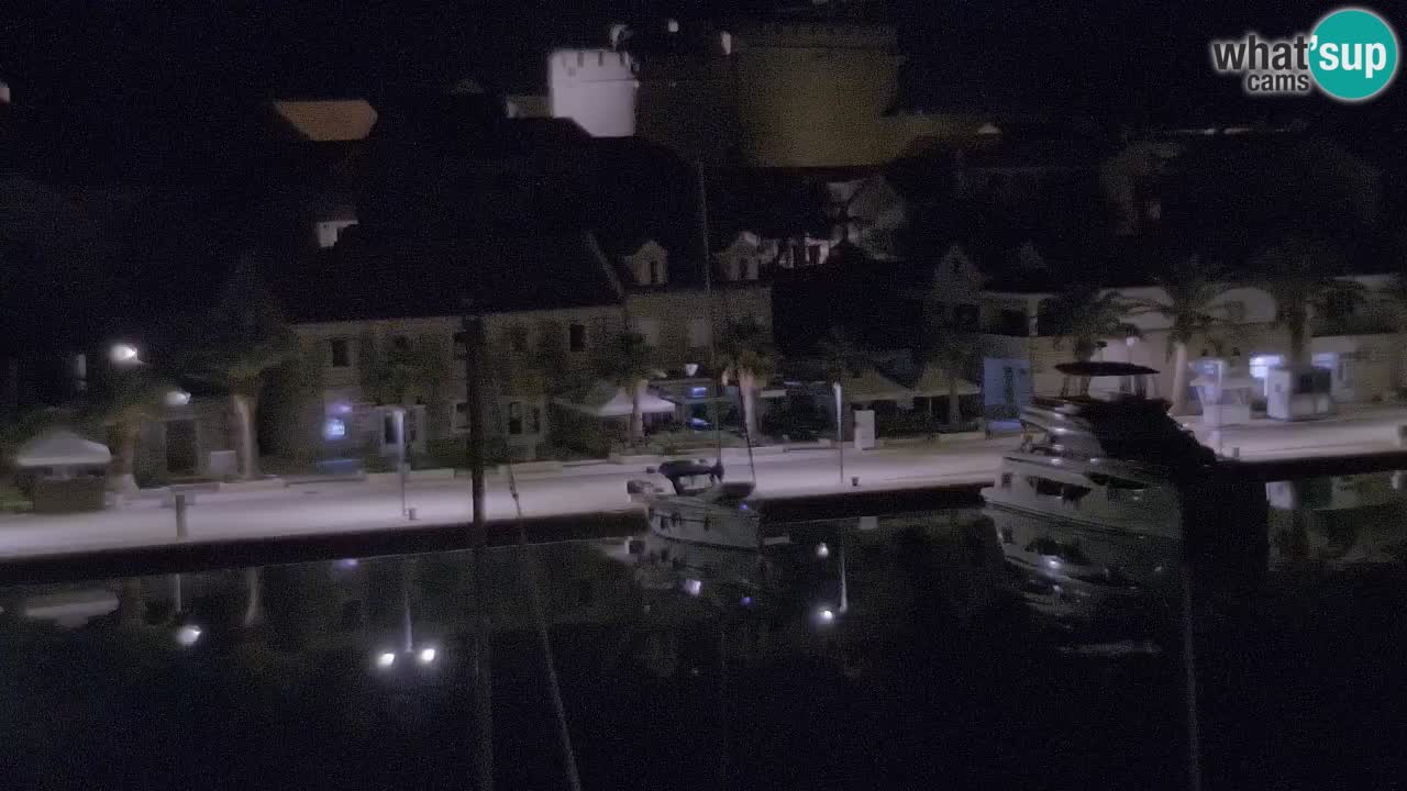 Camera Hvar Vrboska marina | isla de Hvar | Dalmacia