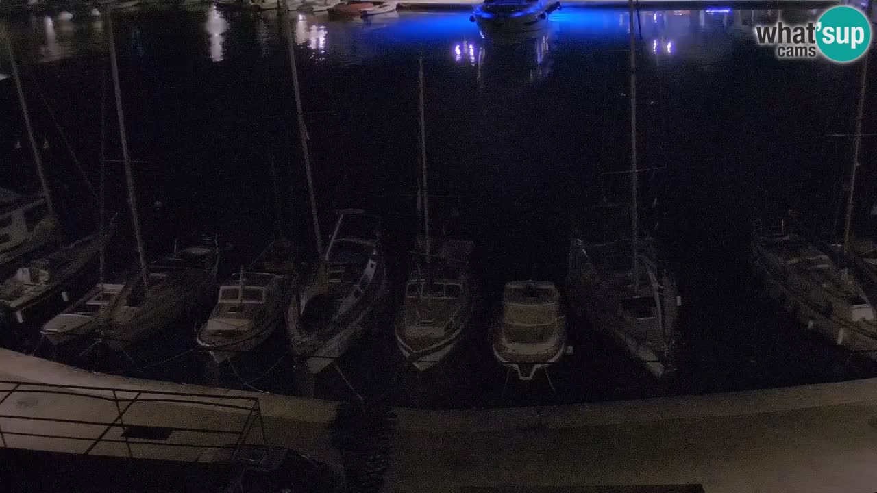 Camera Hvar Vrboska marina | isla de Hvar | Dalmacia