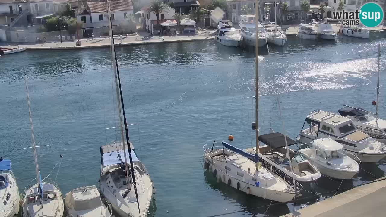 Kamera Hvar Vrboska marina | | Dalmacija
