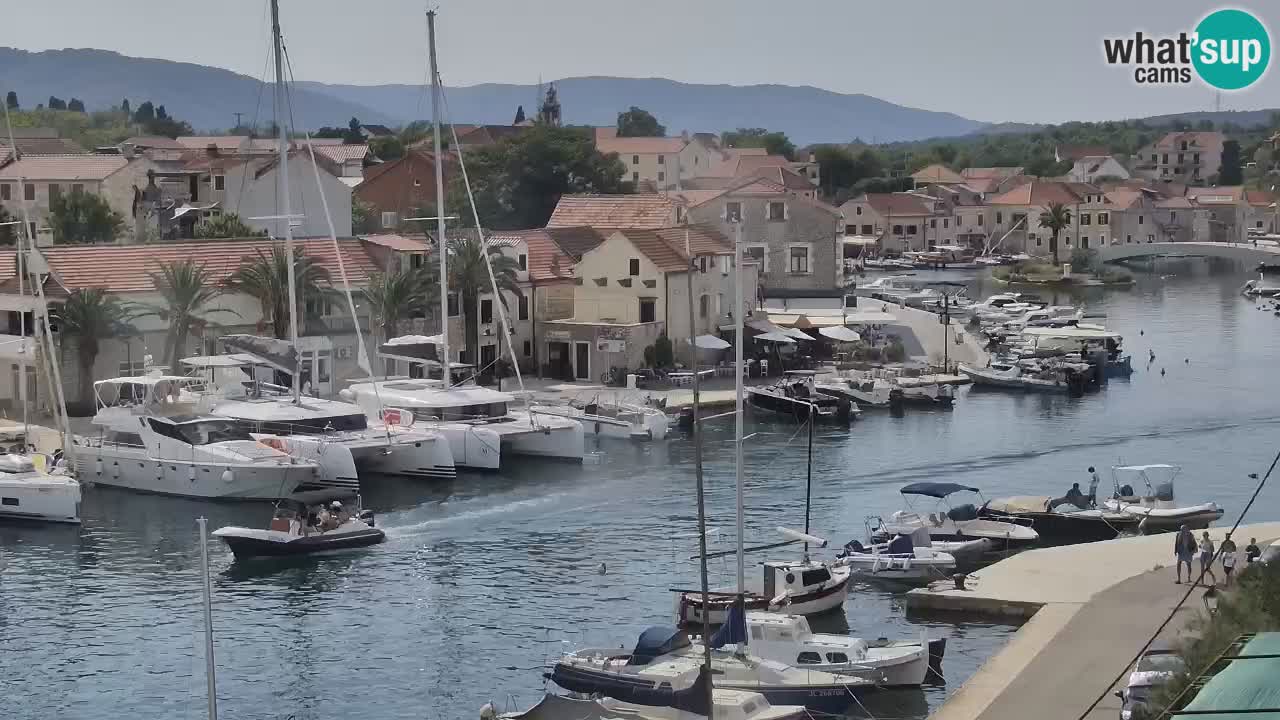 Kamera Hvar Vrboska marina | | Dalmacija