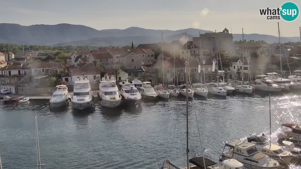 Web kamera Hvar Vrboska marina | otok Hvar | Dalmacija