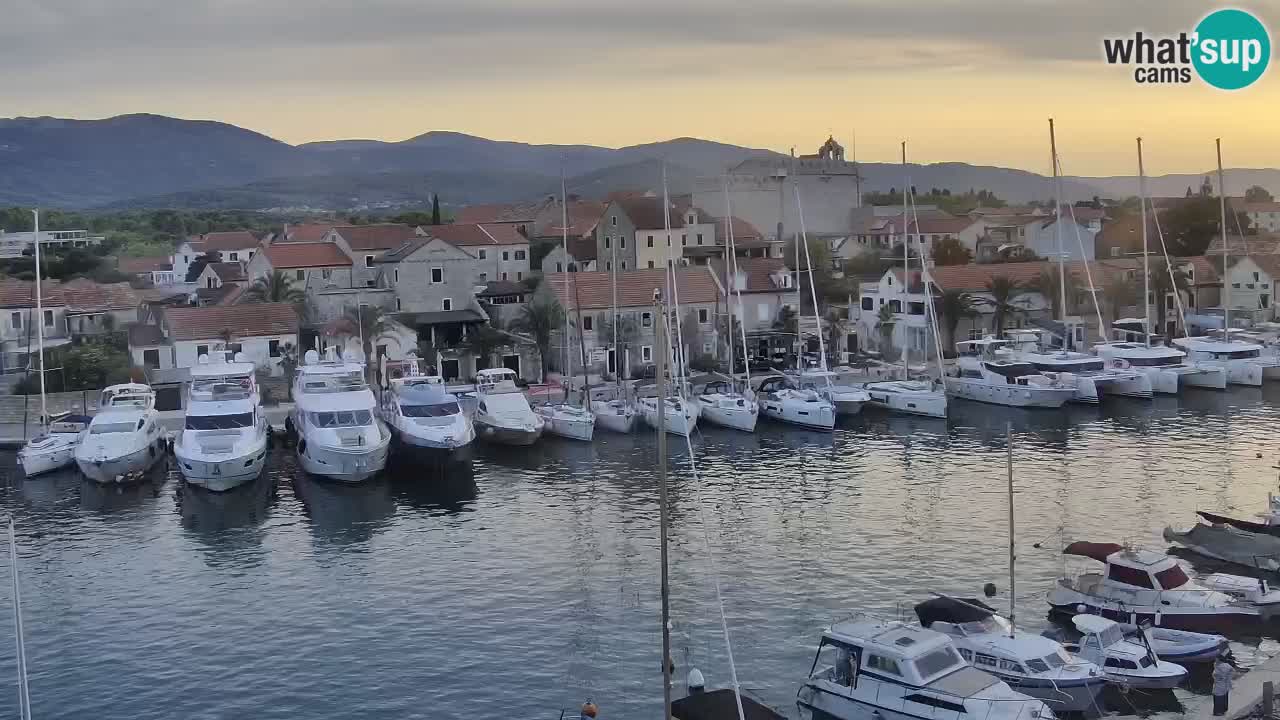 Camera Hvar Vrboska marina | isla de Hvar | Dalmacia