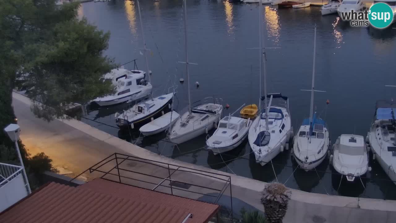 Livecam Vrboska marina | Hvar island | Dalmatia