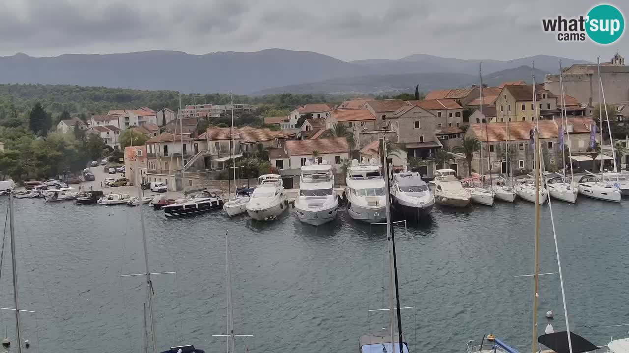 Kamera Hvar Vrboska marina | | Dalmacija