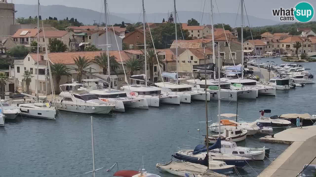 Kamera Hvar Vrboska marina | | Dalmacija