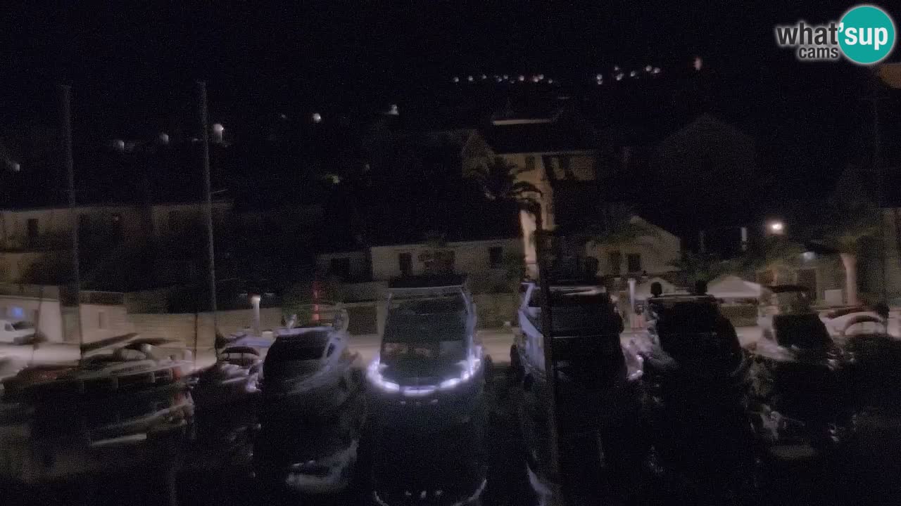 Kamera Hvar Vrboska marina | | Dalmacija