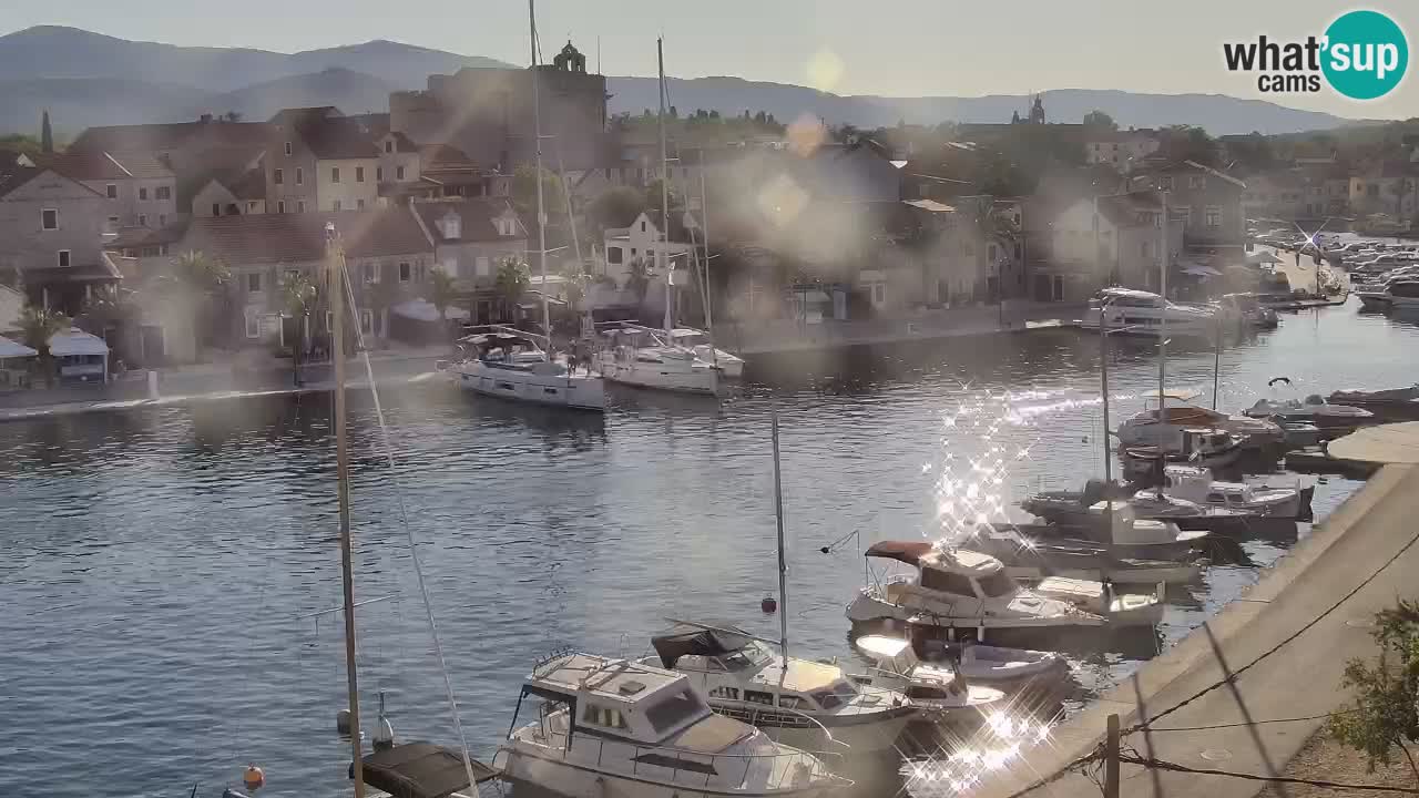 Web kamera Hvar Vrboska marina | otok Hvar | Dalmacija