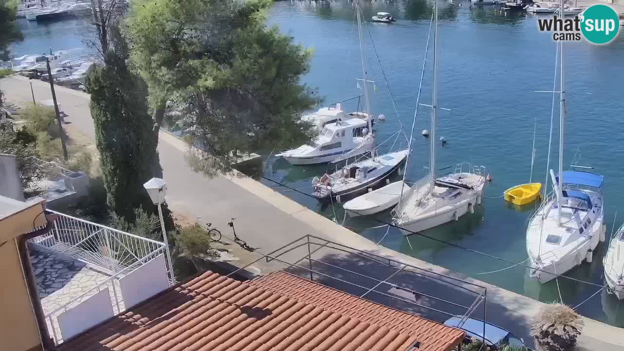 Livecam Vrboska marina | Hvar island | Dalmatia