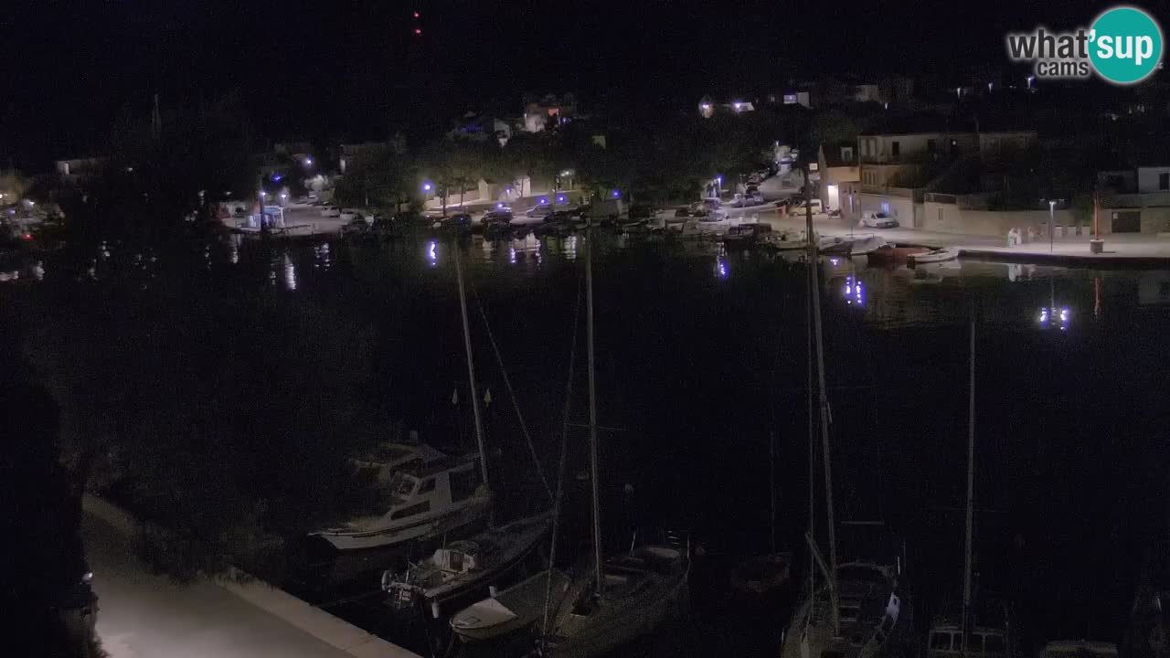 Kamera Hvar Vrboska marina | | Dalmacija