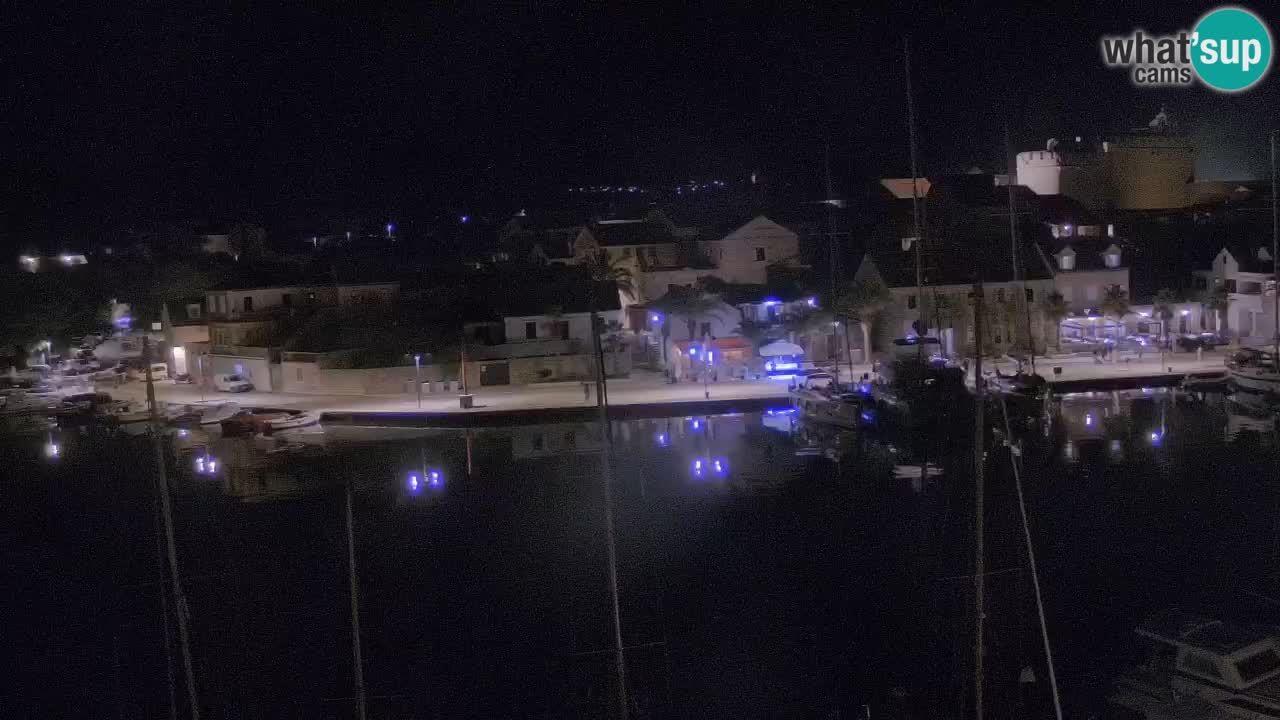 Kamera Hvar Vrboska marina | | Dalmacija