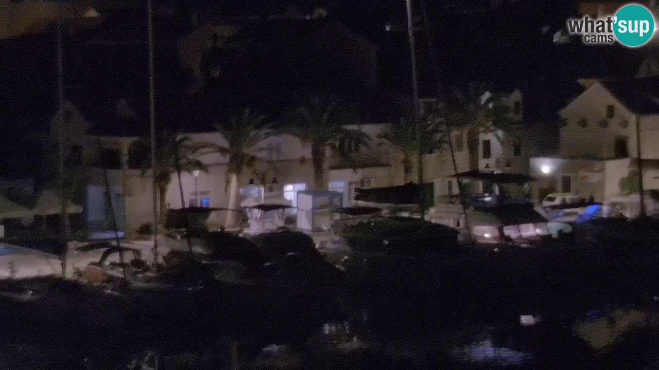Kamera Hvar Vrboska marina | | Dalmacija