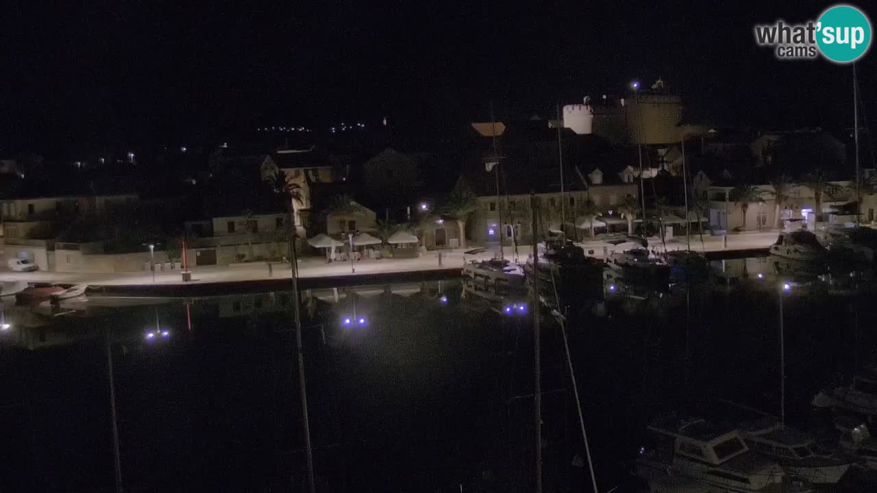 Camera Hvar Vrboska marina | isla de Hvar | Dalmacia