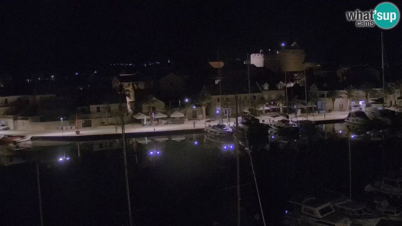 Camera Hvar Vrboska marina | isla de Hvar | Dalmacia