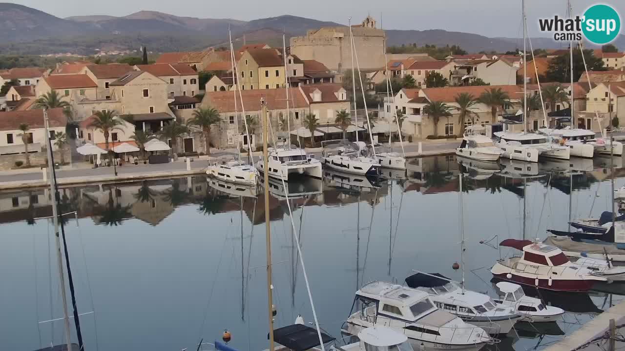 Kamera Hvar Vrboska marina | | Dalmacija