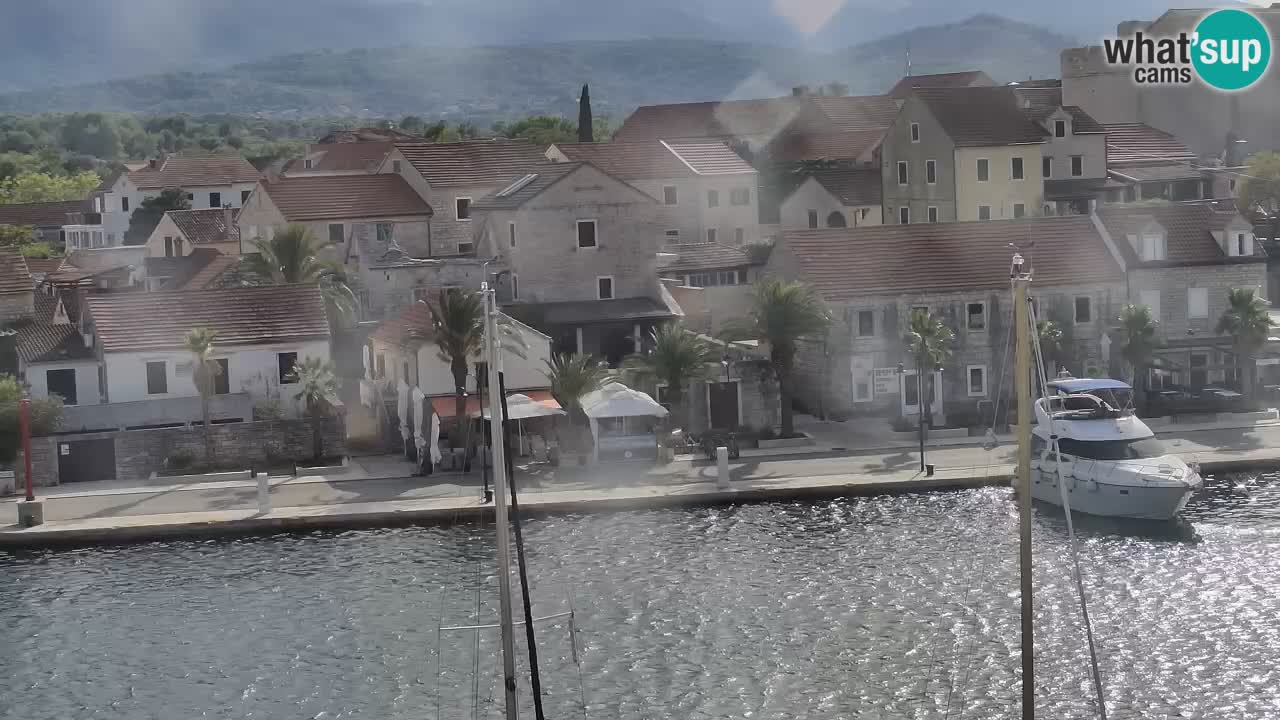 Camera Hvar Vrboska marina | isla de Hvar | Dalmacia