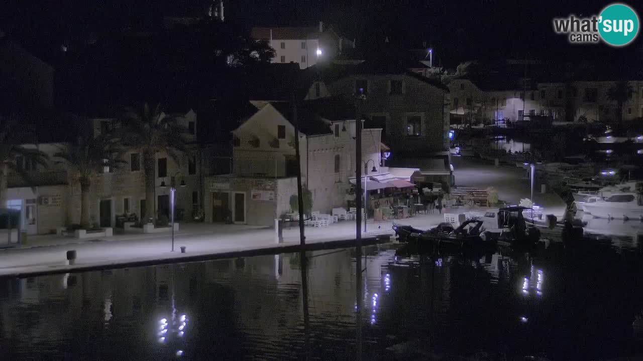 Camera Hvar Vrboska marina | isla de Hvar | Dalmacia