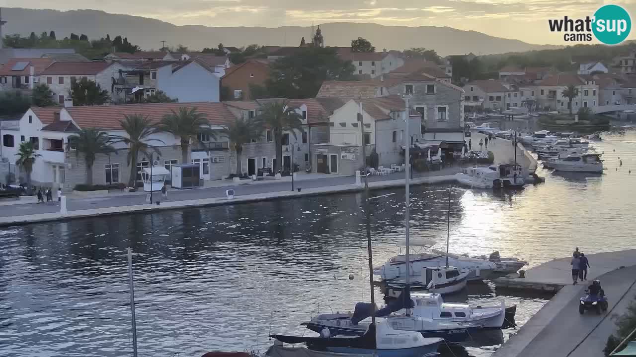 Web kamera Hvar Vrboska marina | otok Hvar | Dalmacija