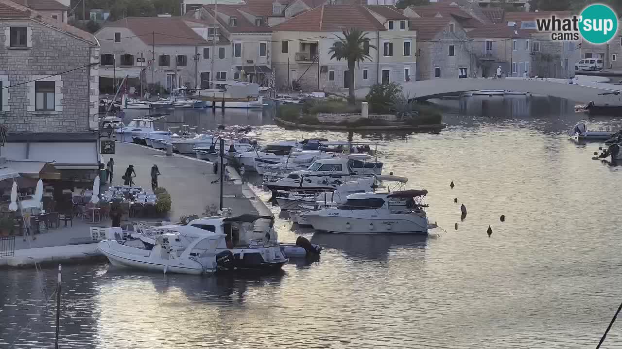 Web kamera Hvar Vrboska marina | otok Hvar | Dalmacija