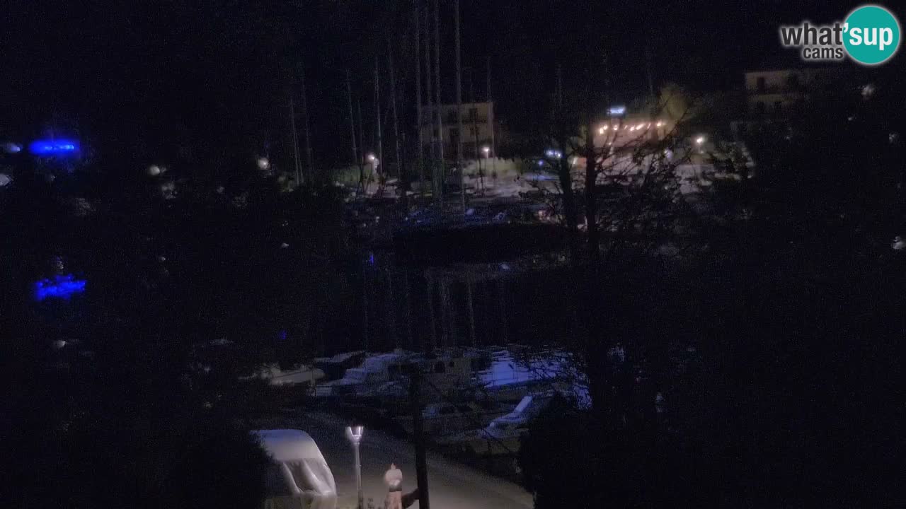 Kamera Hvar Vrboska marina | | Dalmacija