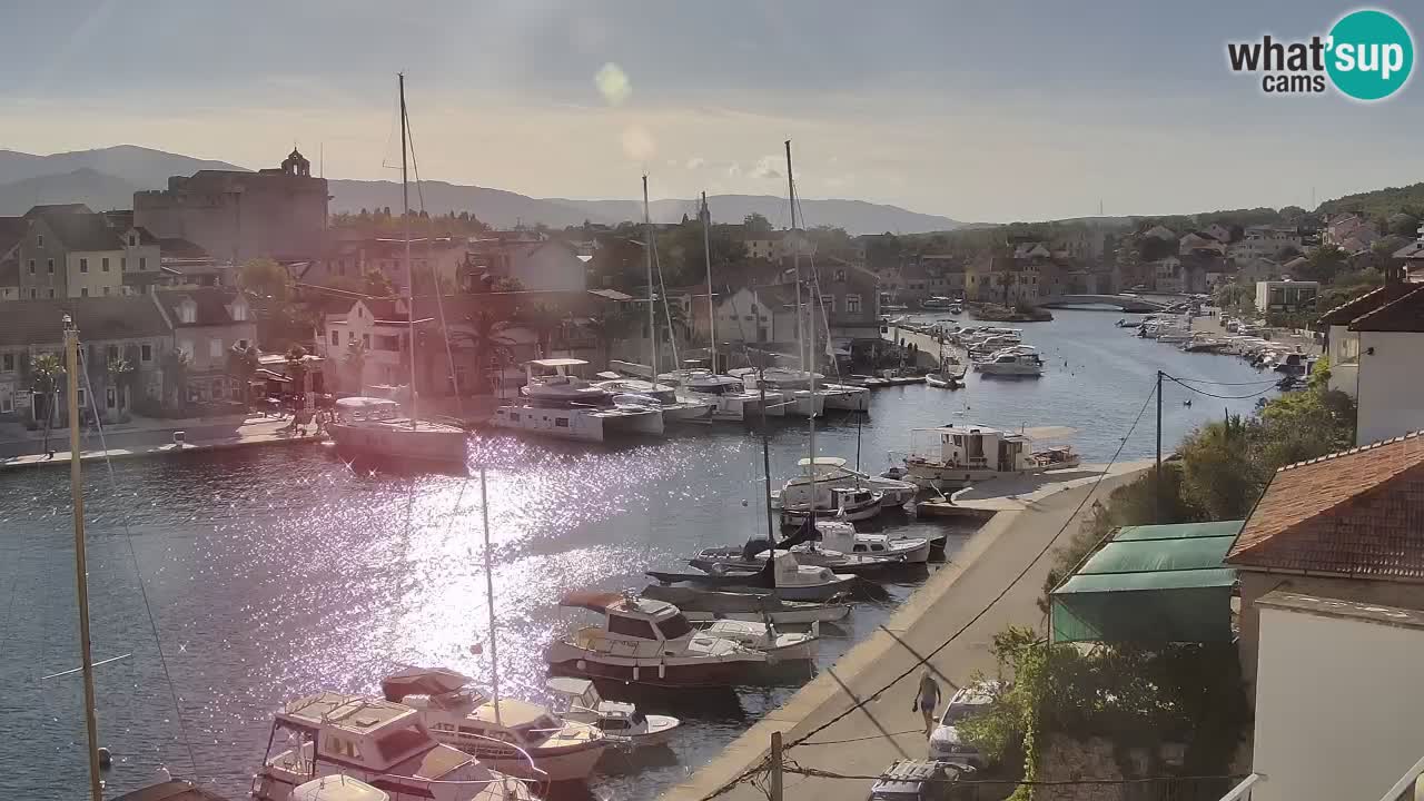 Camera Hvar Vrboska marina | isla de Hvar | Dalmacia