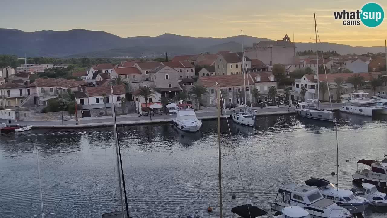 Livecam Vrboska marina | Hvar island | Dalmatia