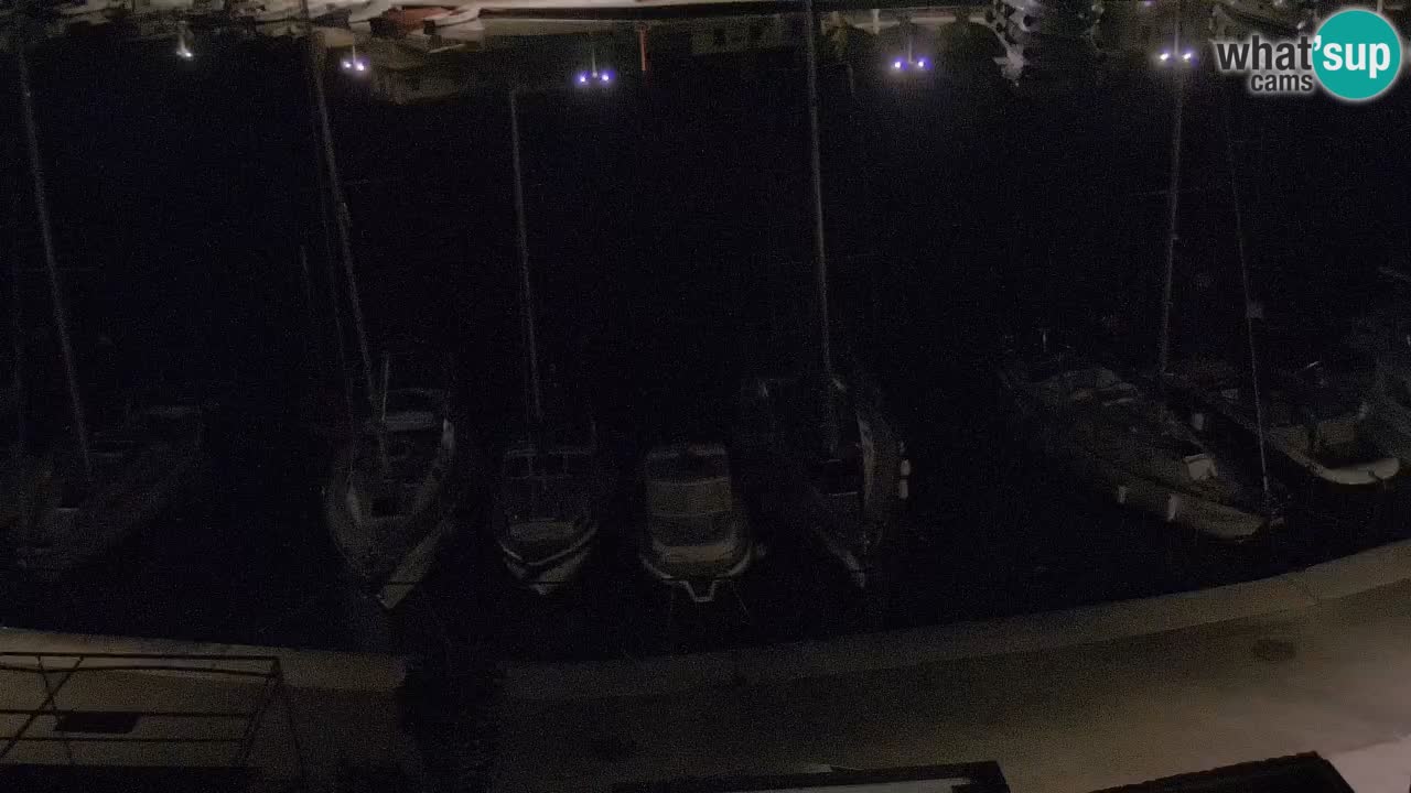 Camera Hvar Vrboska marina | isla de Hvar | Dalmacia