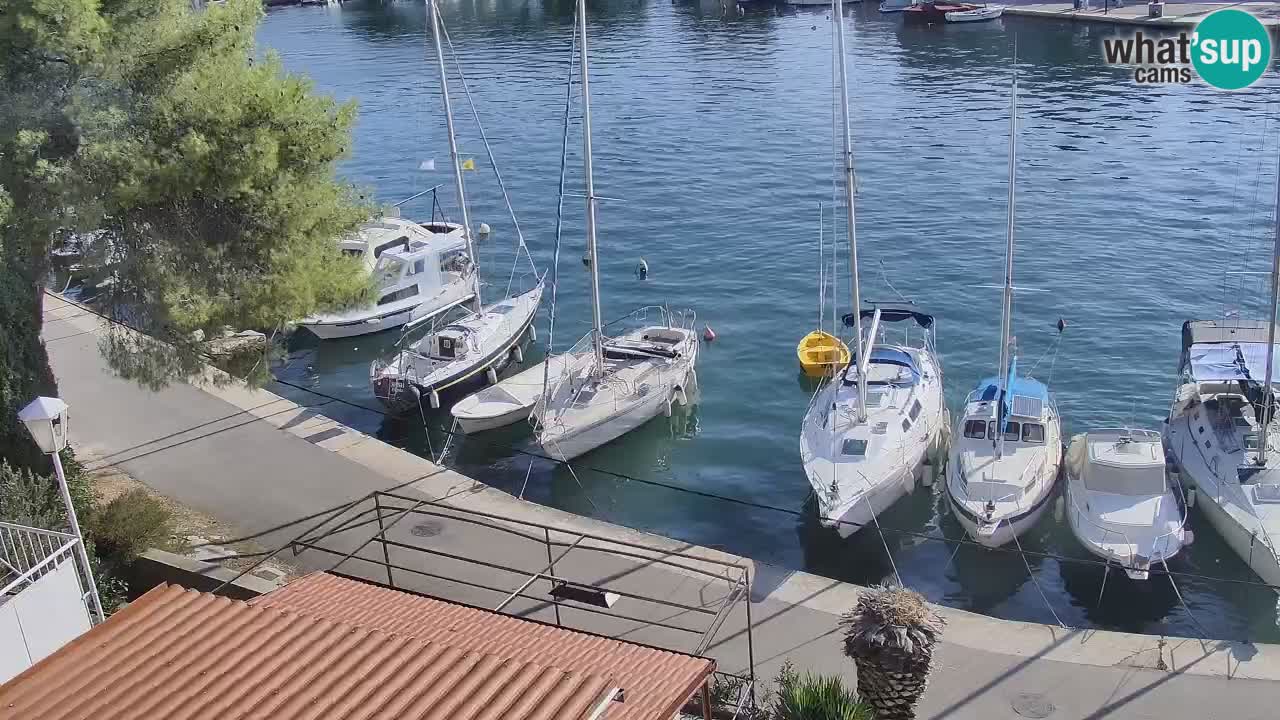 Kamera Hvar Vrboska marina | | Dalmacija