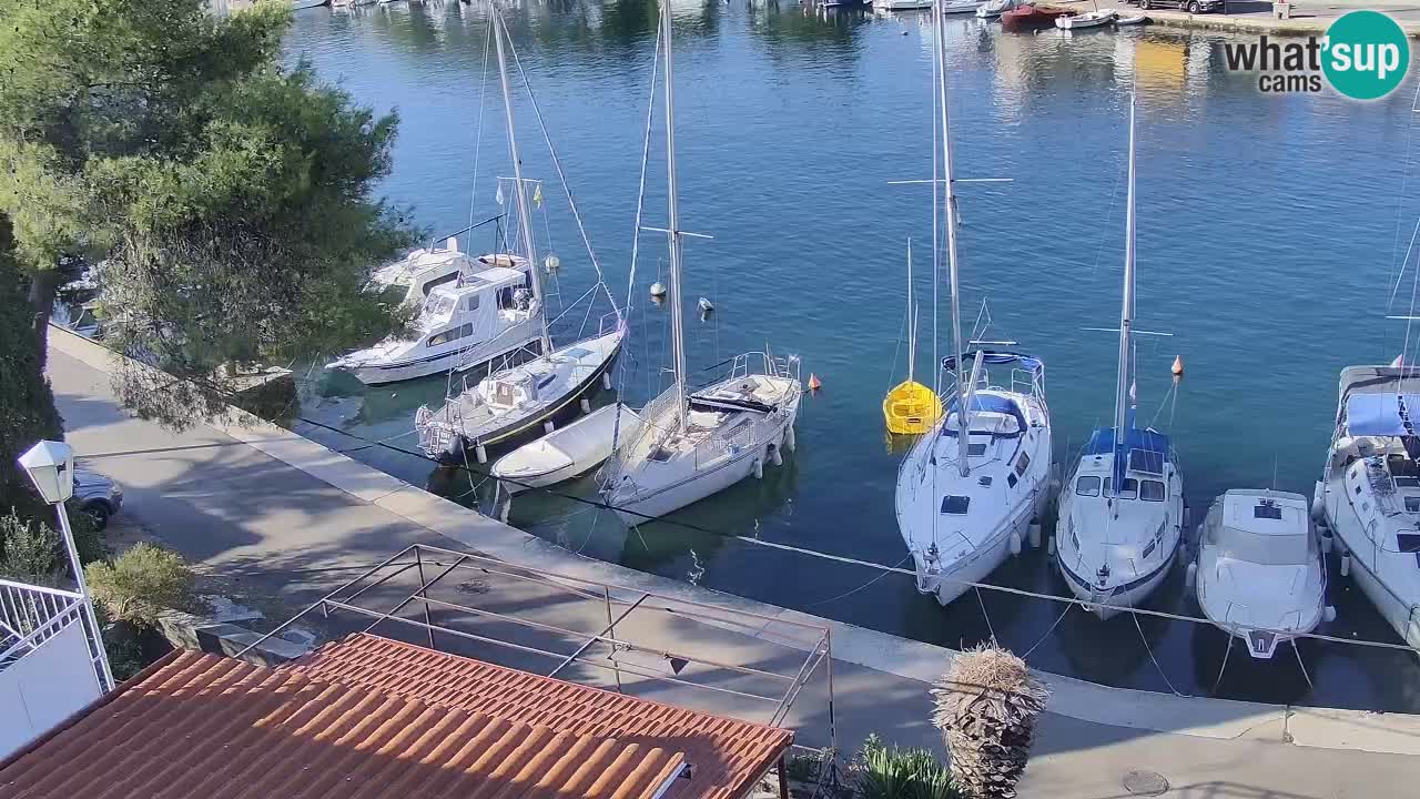 Kamera Hvar Vrboska marina | | Dalmacija