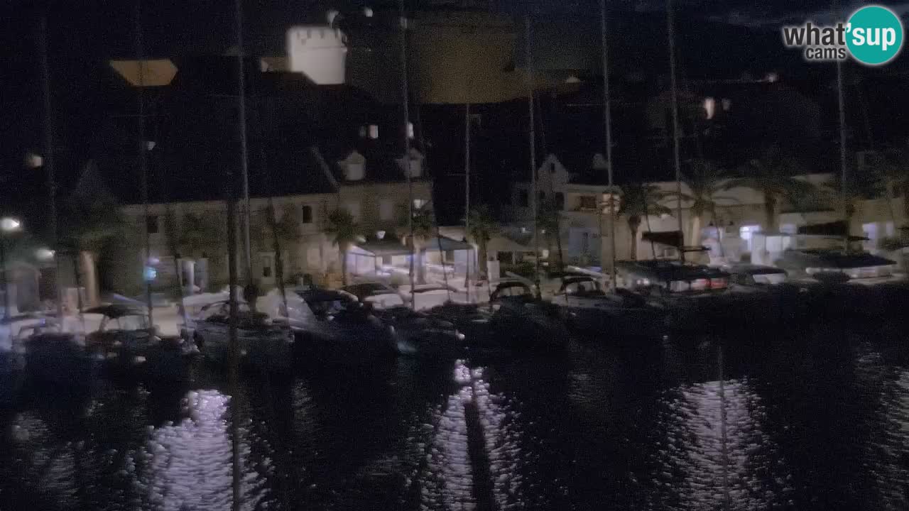 Livecam Vrboska marina | Hvar island | Dalmatia