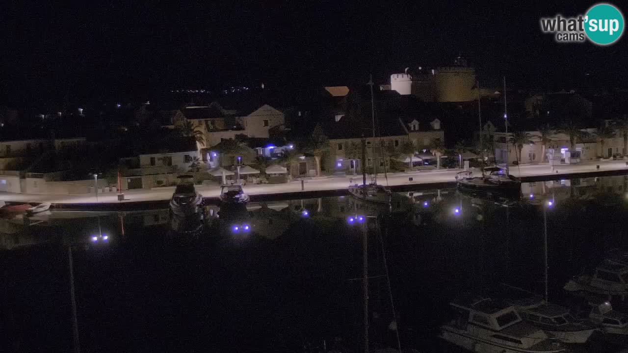Camera Hvar Vrboska marina | isla de Hvar | Dalmacia